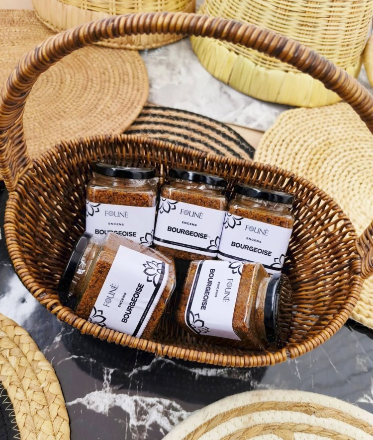 Founè, encens et souvenirs d’enfance : ma découverte olfactive, parfum, marque ivoirienne de parfum, senteurs, Abidjan, cote d'ivoire, Bamba Aida Marguerite